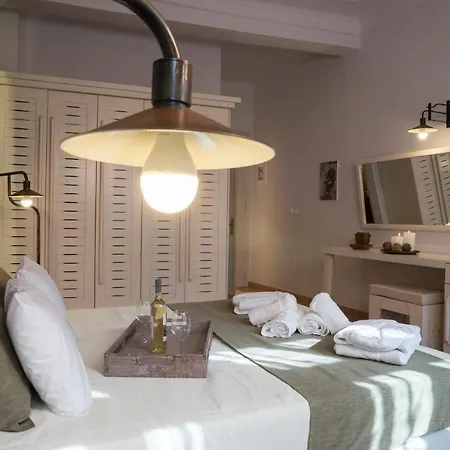 Elia Daliani בית הארחה