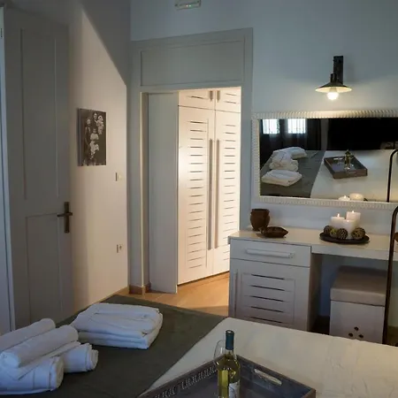 Elia Daliani Konukevi 4*