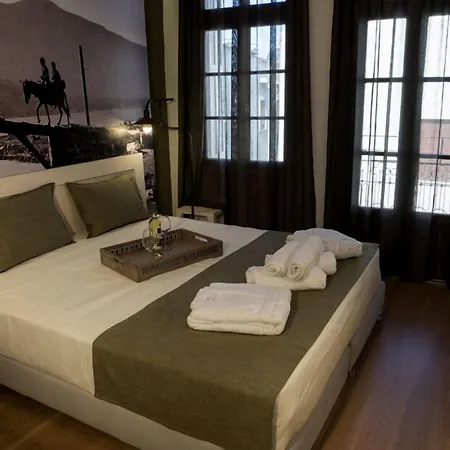 Elia Daliani בית הארחה חאניה